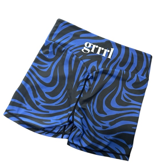 Grrrl athletic shorts, MMA, royal blue/black print, poly/spandex, ex cond - Picture 2 of 6
